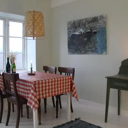 Fattiggaarden Bed & Breakfast *